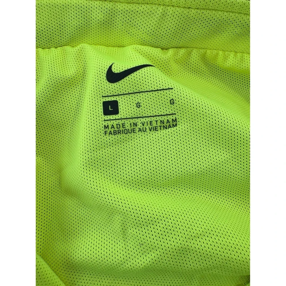 Nike Womens Running Shorts Black Neon Yellow 4 Mesh Lined Zipper‎ Pocket Size L